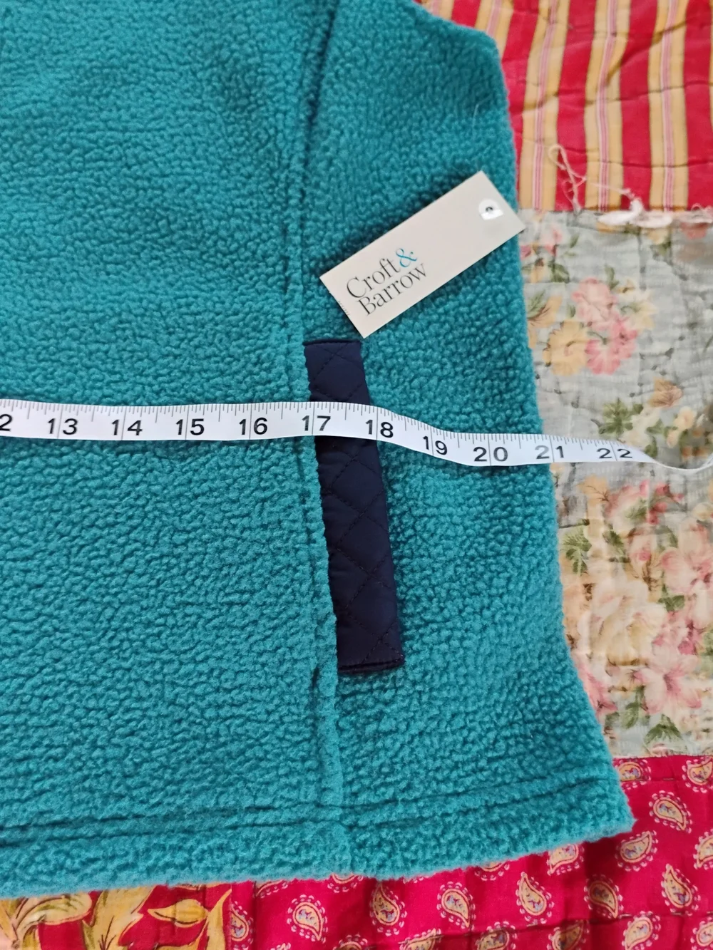 Croft & Barrow For Women Teal Sherpa Vest with Navy Accents Size. PL PETITES